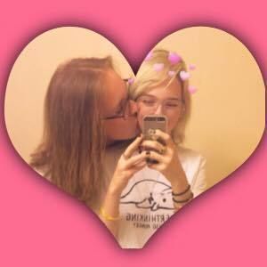 Meet your Posher, Angie